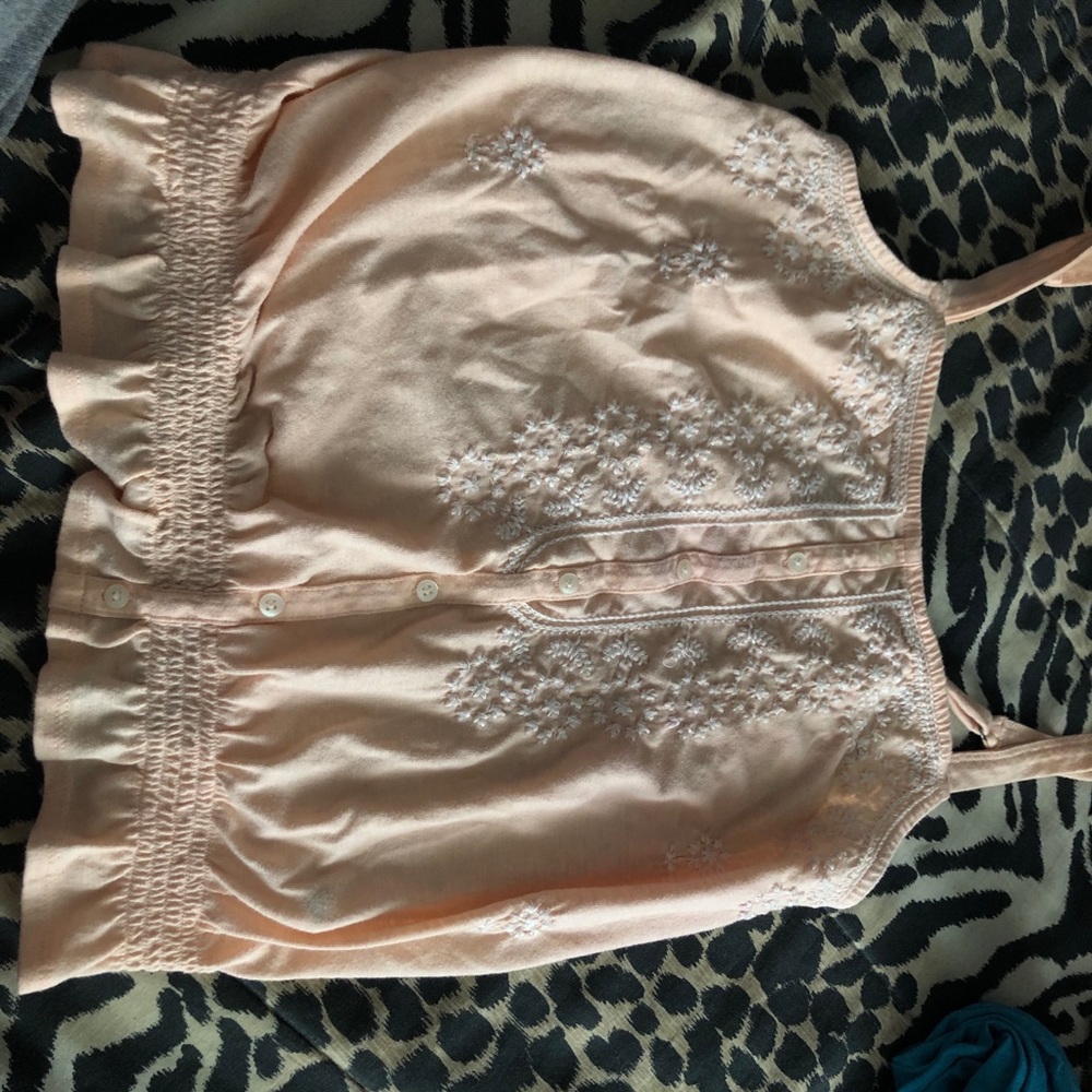 Clothes - Picture 3 of 5